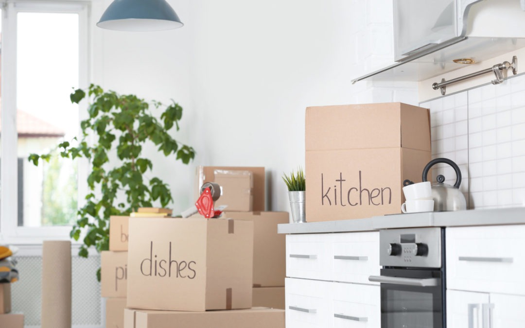 How To Pack Kitchen Items for Moving
