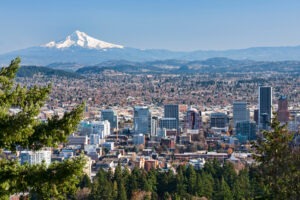 View of Portland, Oregon from Pittock Mansion to demonstrate people moving to oregon